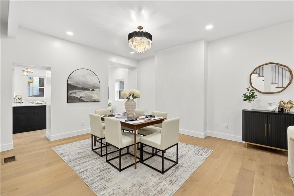 516 South Main Street Pittsburgh, PA 15220 - Photo 11 of 49