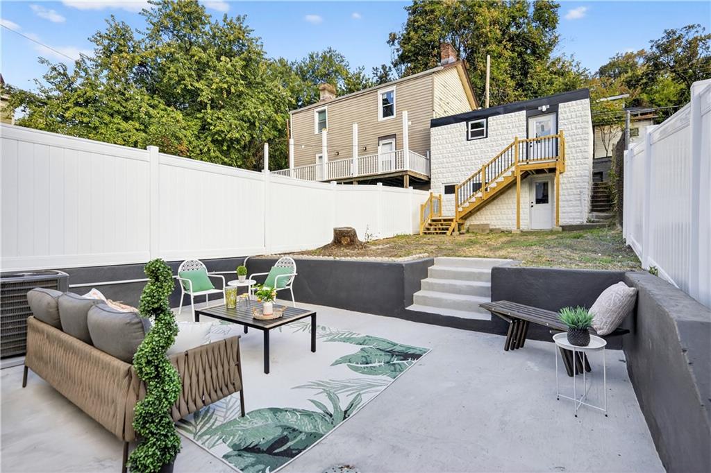 516 South Main Street Pittsburgh, PA 15220 - Photo 25 of 49