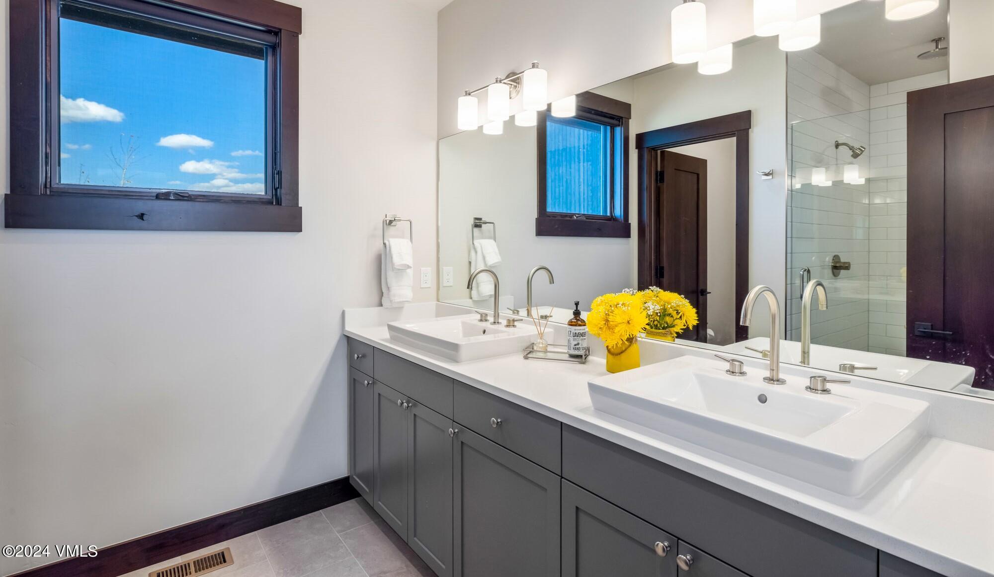 448 Hunters View Lane Eagle, CO 81631 - Photo 23 of 35 052A8948_1