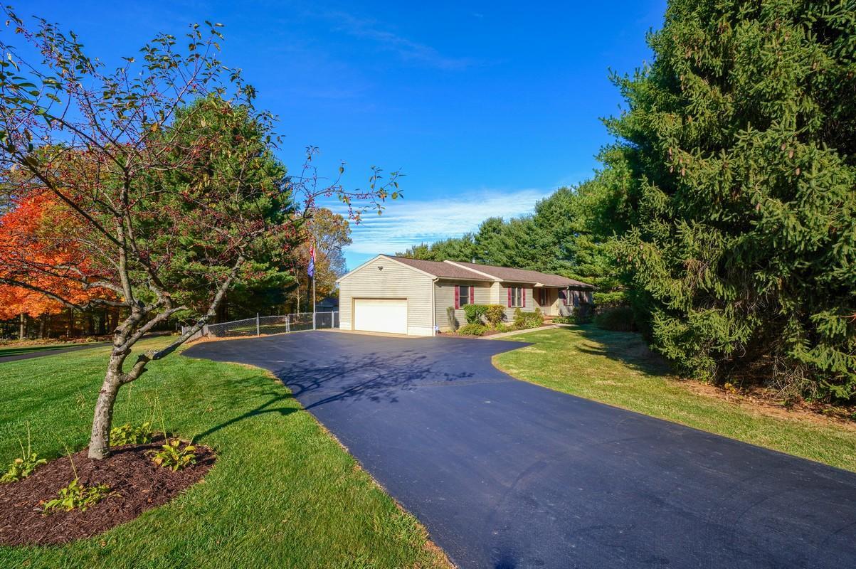 6285 Lithopolis Road Northwest Carroll, OH 43112 - Photo 10 of 55 Gallery Image 10