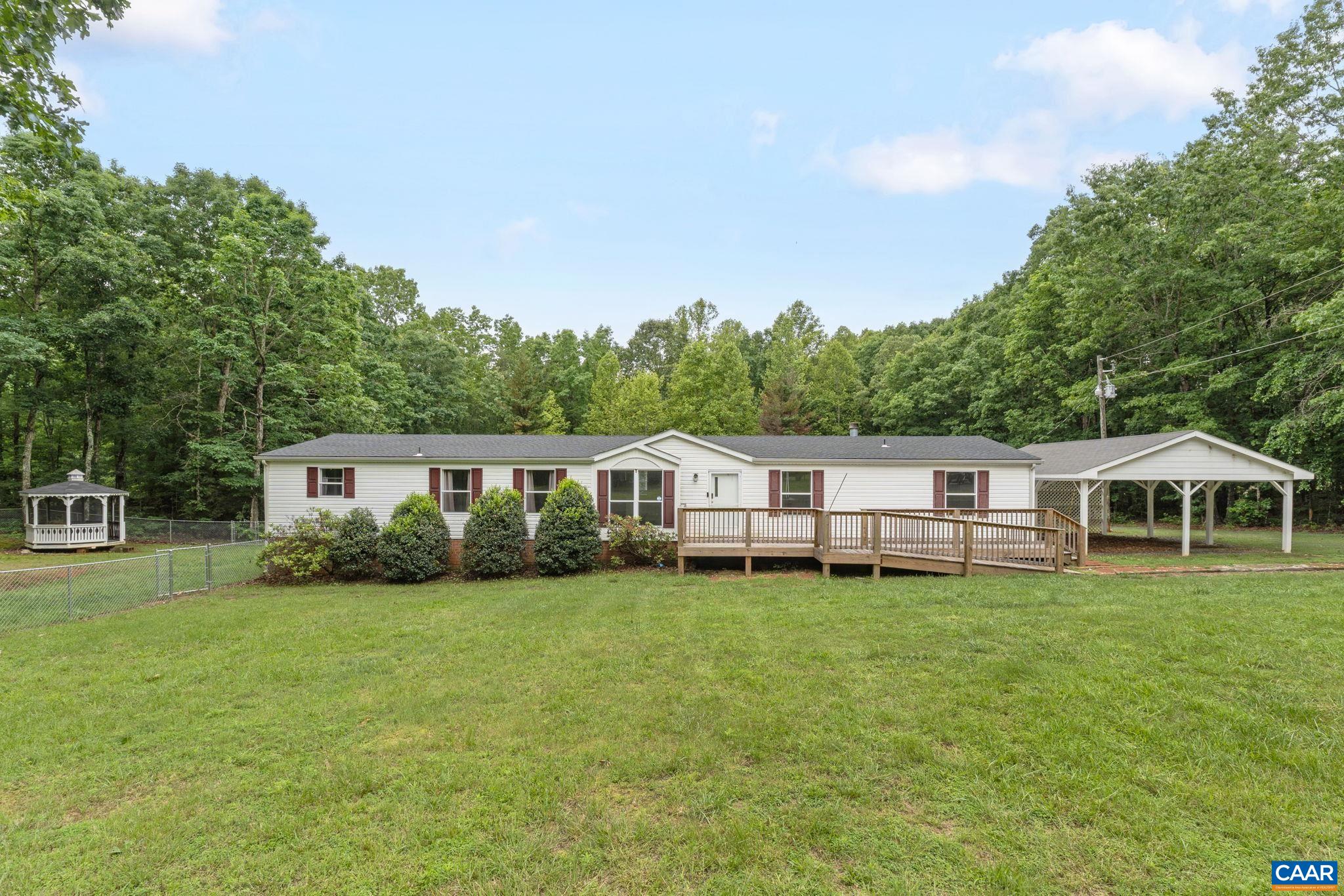 82 Tabscott Road Kents Store, VA 23084 - Photo 2 of 50