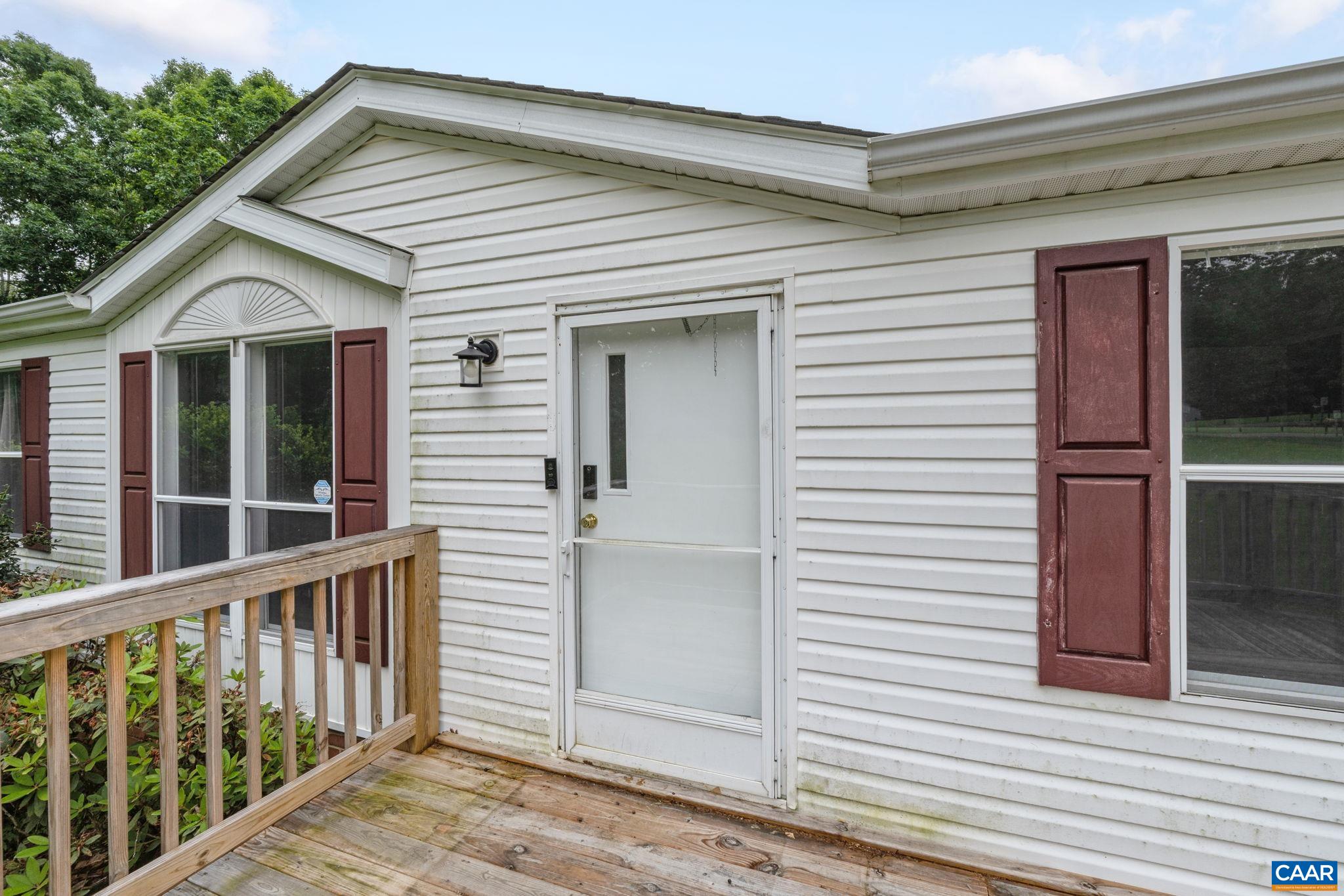 82 Tabscott Road Kents Store, VA 23084 - Photo 4 of 50