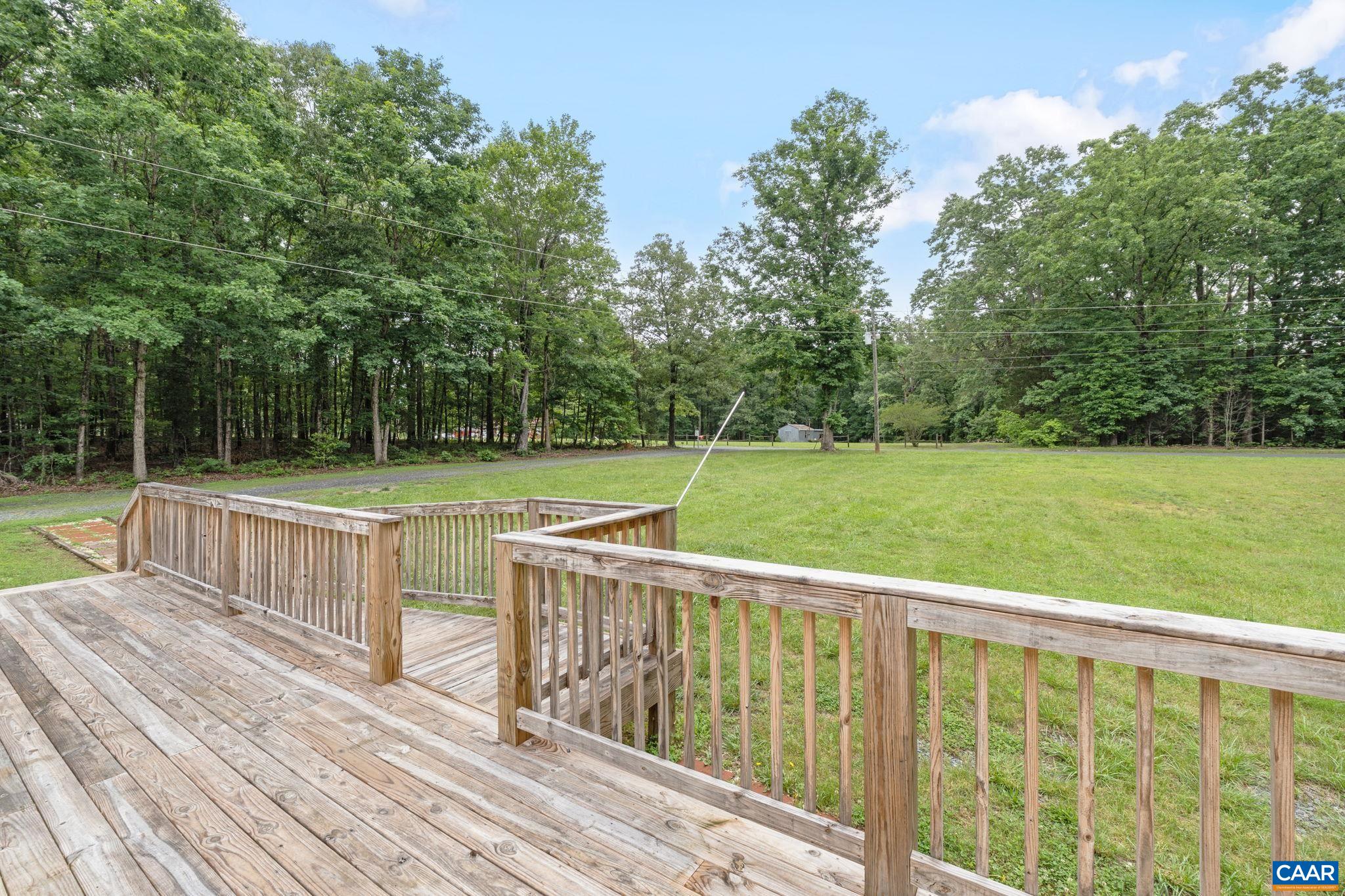 82 Tabscott Road Kents Store, VA 23084 - Photo 6 of 50