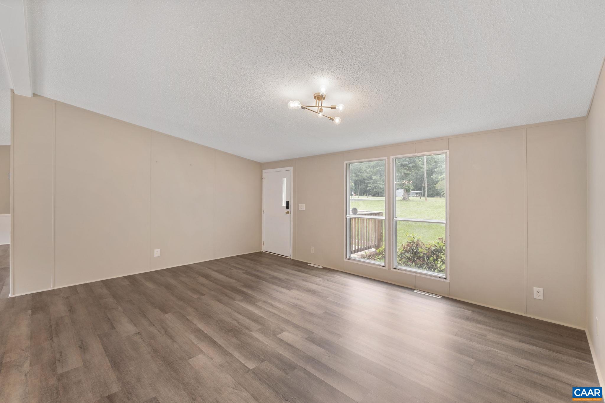 82 Tabscott Road Kents Store, VA 23084 - Photo 10 of 50