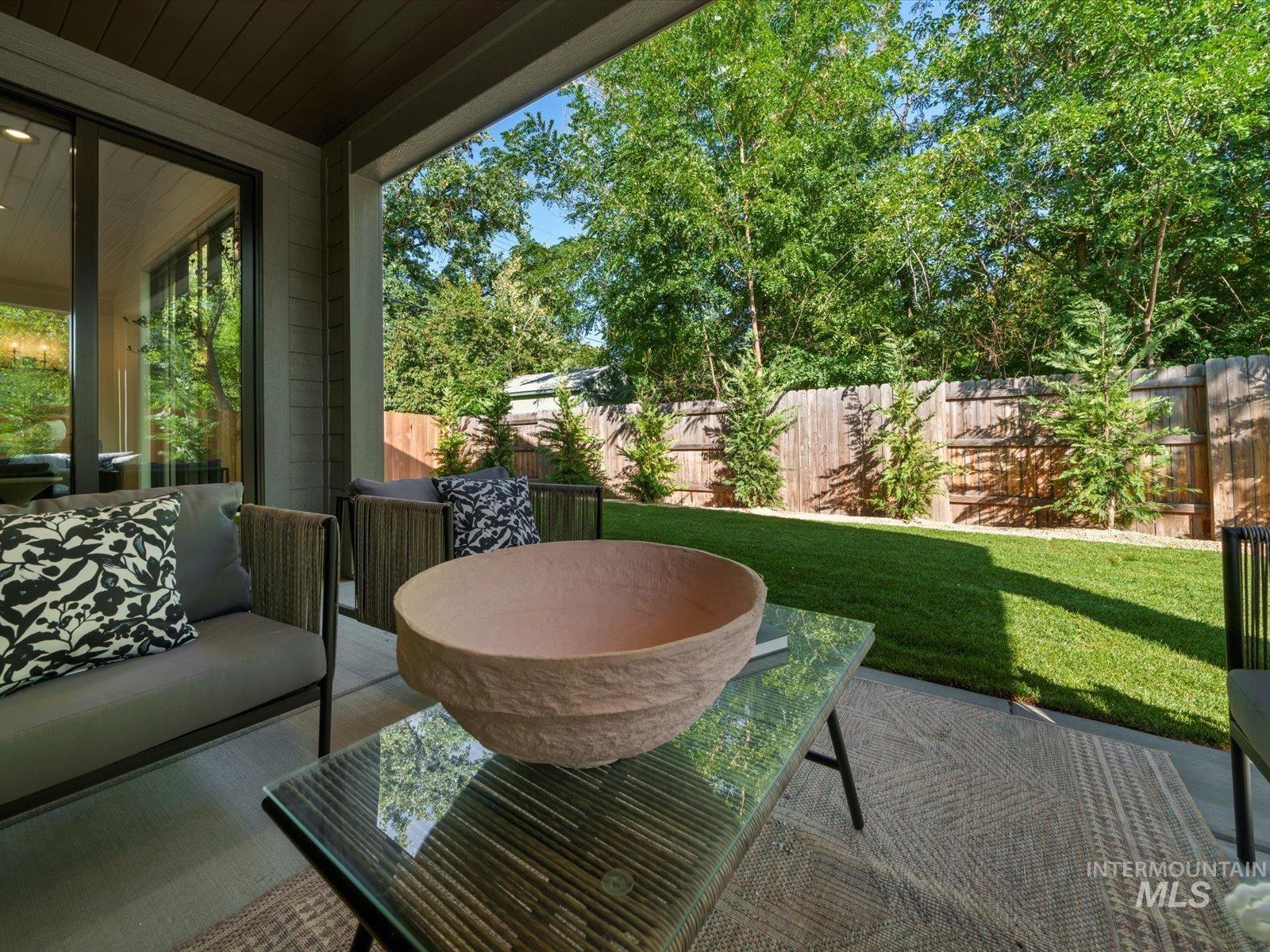2834 West Cassia Street Boise, ID 83705 - Photo 12 of 15 View of sunroom / solarium