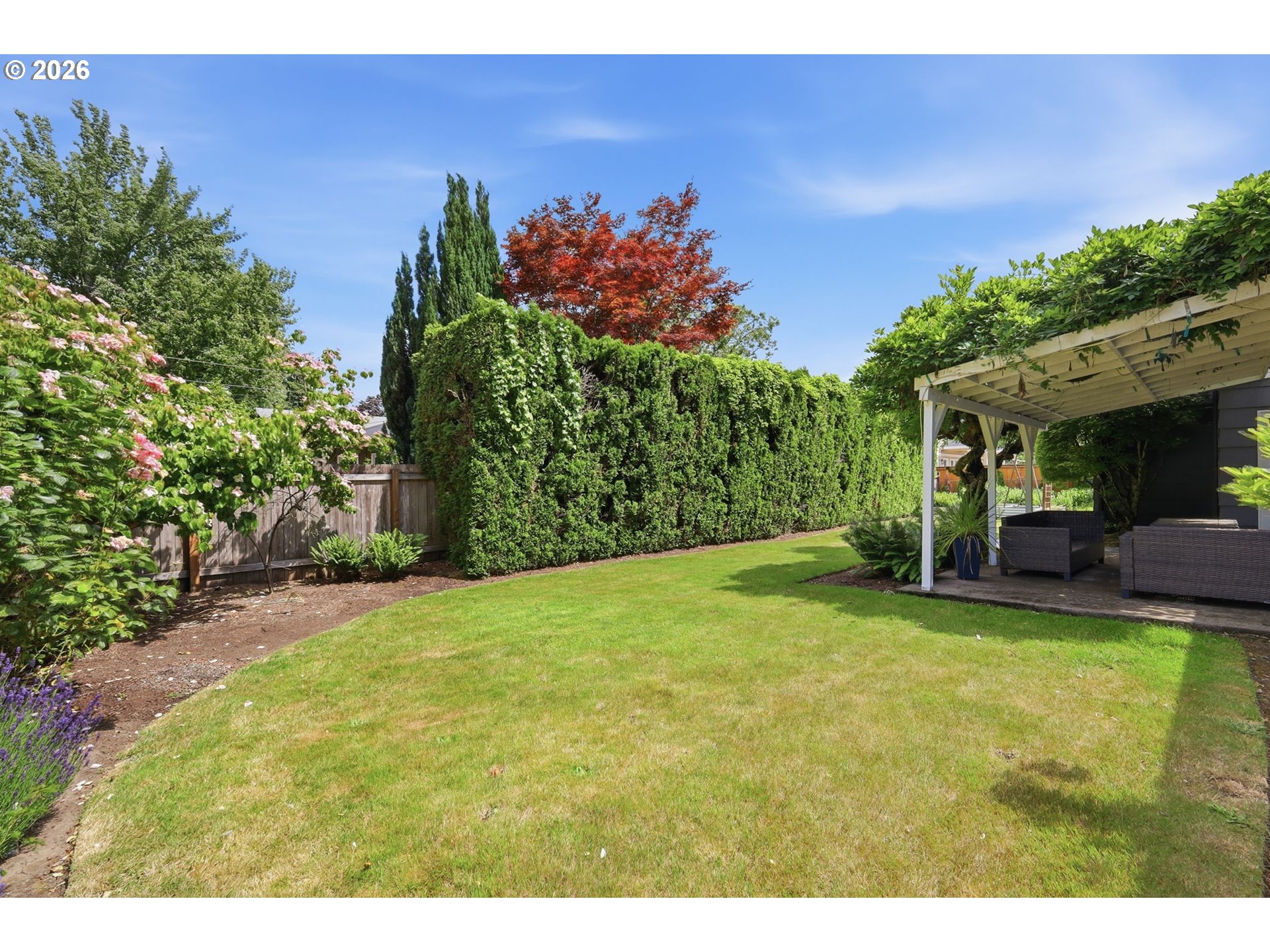 2290 Sandy Drive Eugene, OR 97401 - Photo 38 of 45