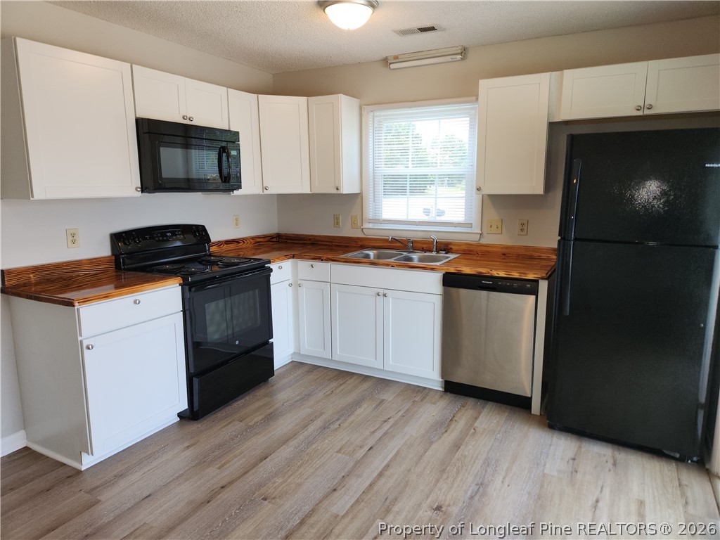 5693 A Archer Road Hope Mills, NC 28348 - Photo 4 of 10