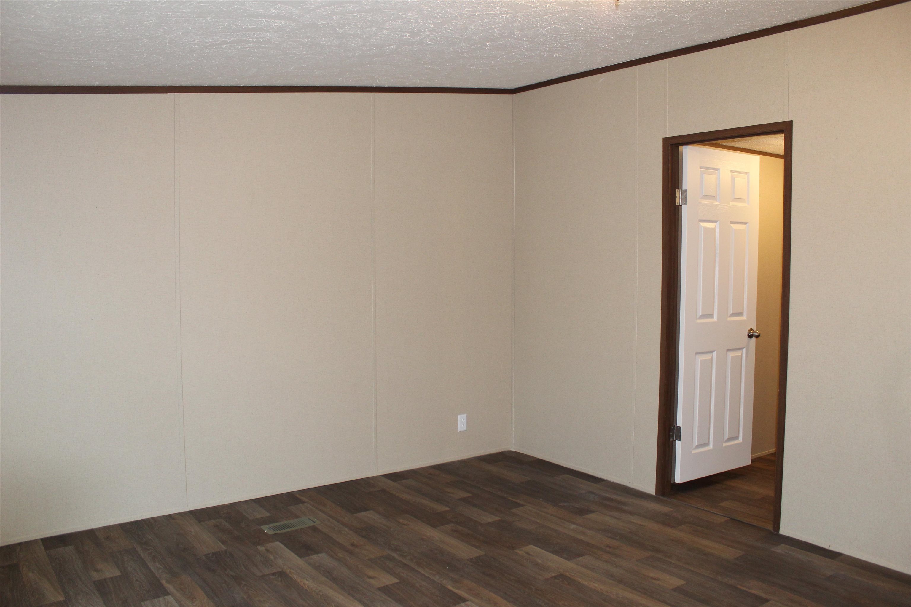 21953 Hubbard Road Robertsdale, AL 36567 - Photo 8 of 26