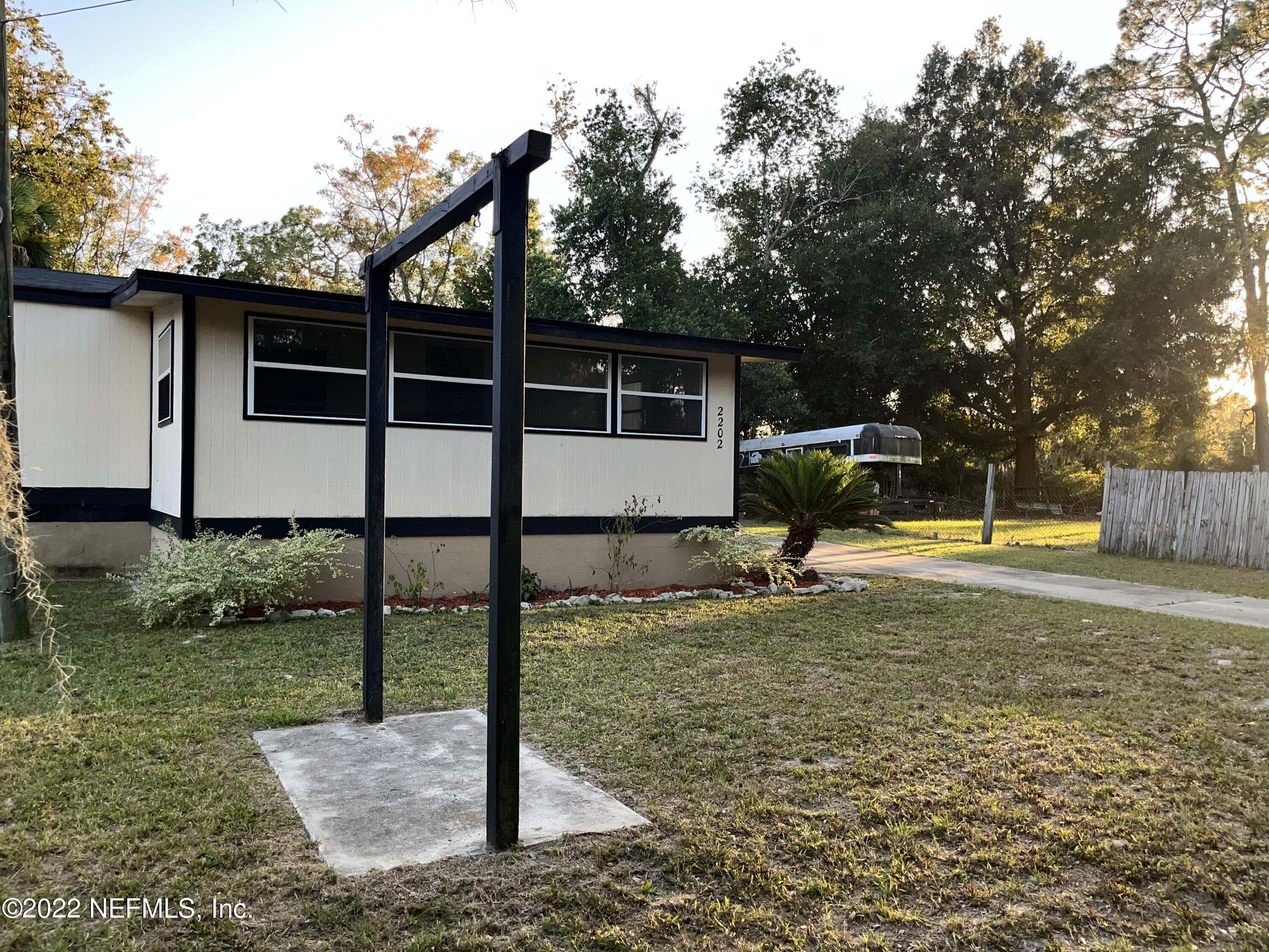 2202 Parkin Road Jacksonville, FL 32218 - Photo 3 of 47 EB229FBE-015A-45CA-81BD-5FF382D6C262
