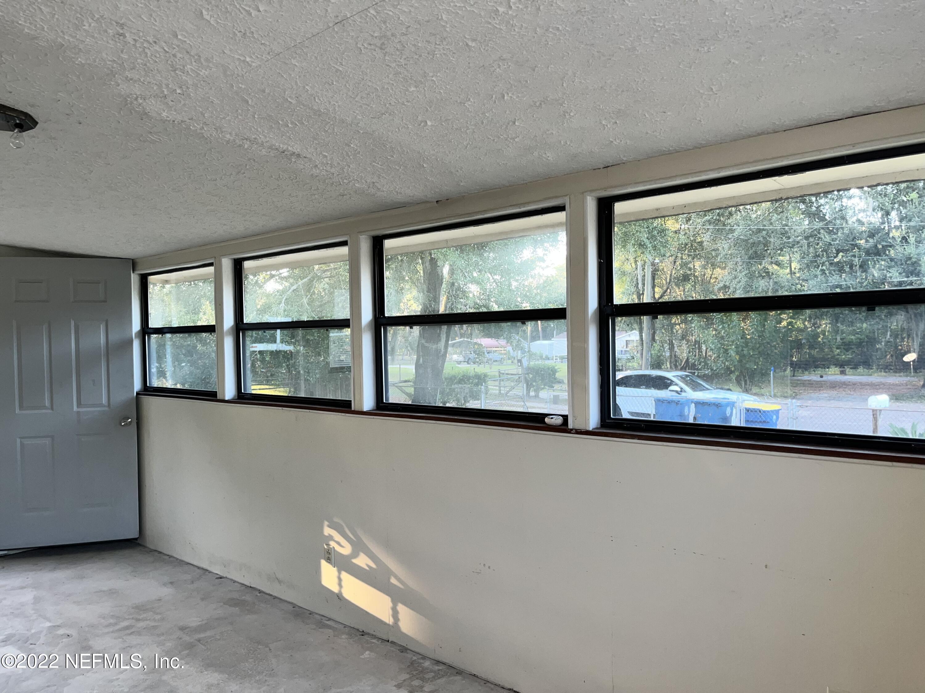 2202 Parkin Road Jacksonville, FL 32218 - Photo 6 of 47 BDA4777B-25E3-4054-8548-68BA0D996884