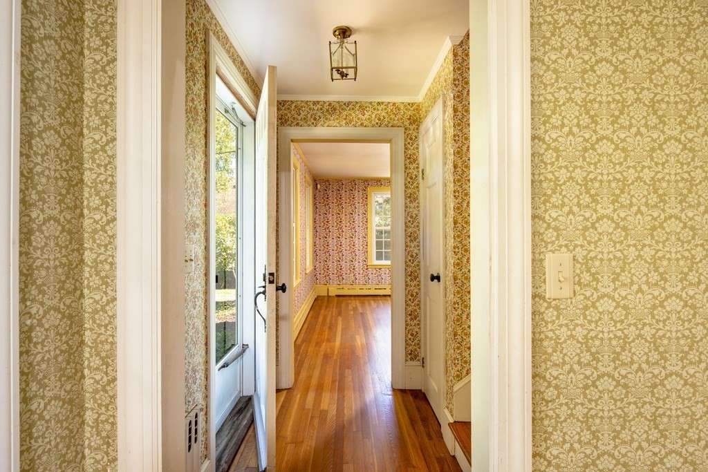 24 Prospect Road Mattapoisett, MA 02739 - Photo 9 of 31 Gallery Image 9
