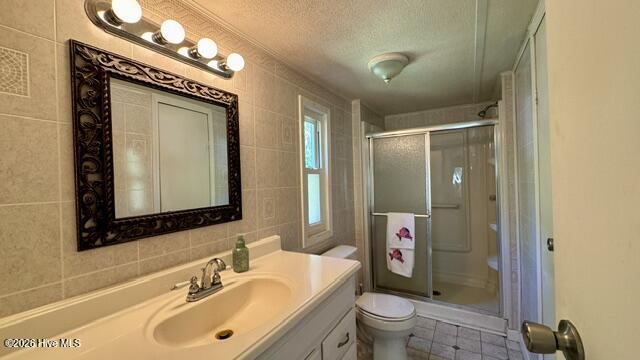 648 Old Church Road Swansboro, NC 28584 - Photo 30 of 36 on suite bath