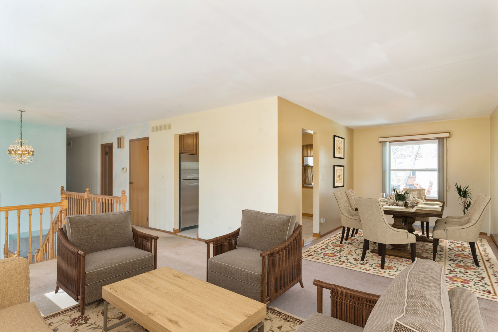 350 Hawthorne Road Buffalo Grove, IL 60089 - Photo 3 of 15 a living room with furniture and a window