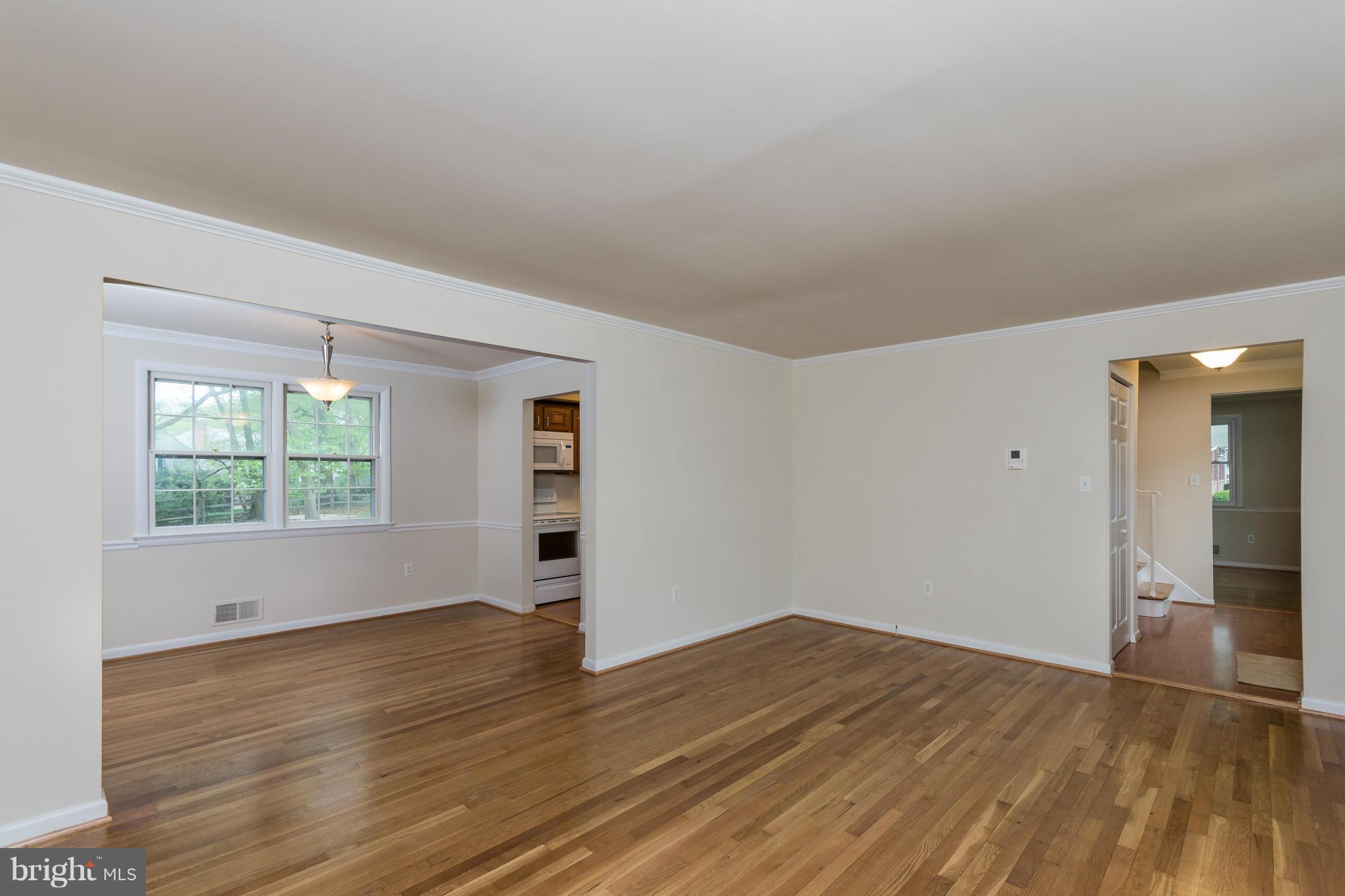 16107 Kent Road Laurel, MD 20707 - Photo 5 of 28 Living Room & Dining Room