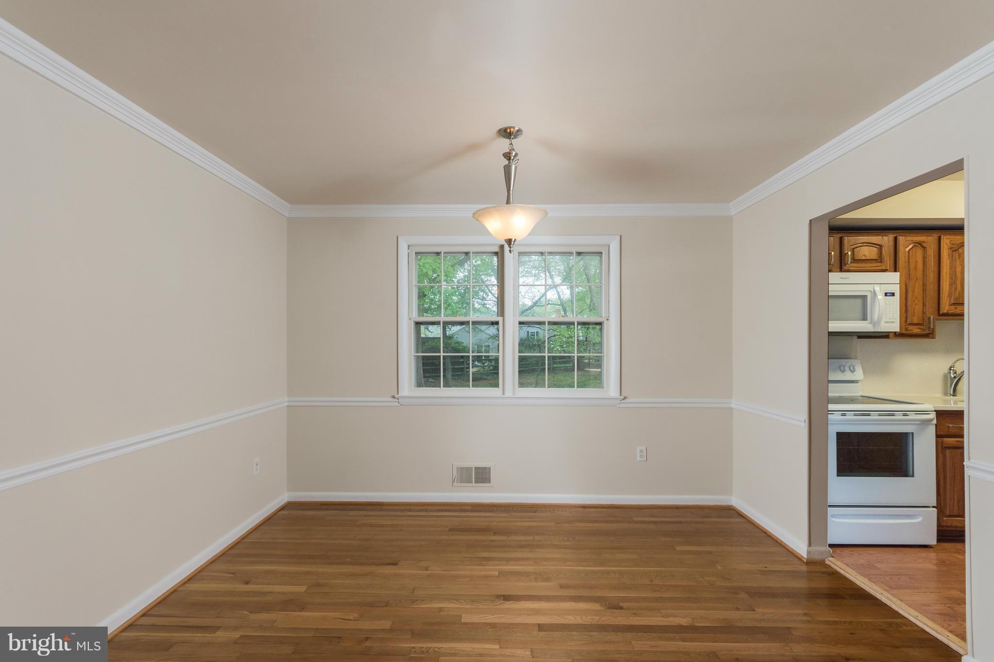 16107 Kent Road Laurel, MD 20707 - Photo 6 of 28 Dining Room
