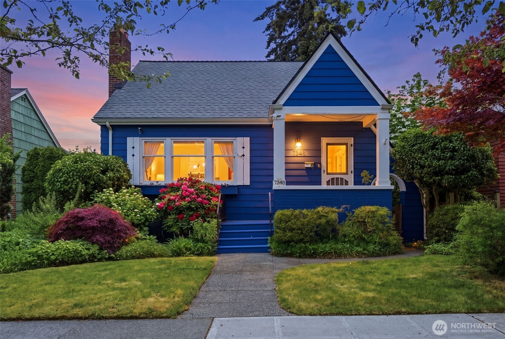 7348 Keen Way North Seattle, WA 98103 - Photo 3 of 34