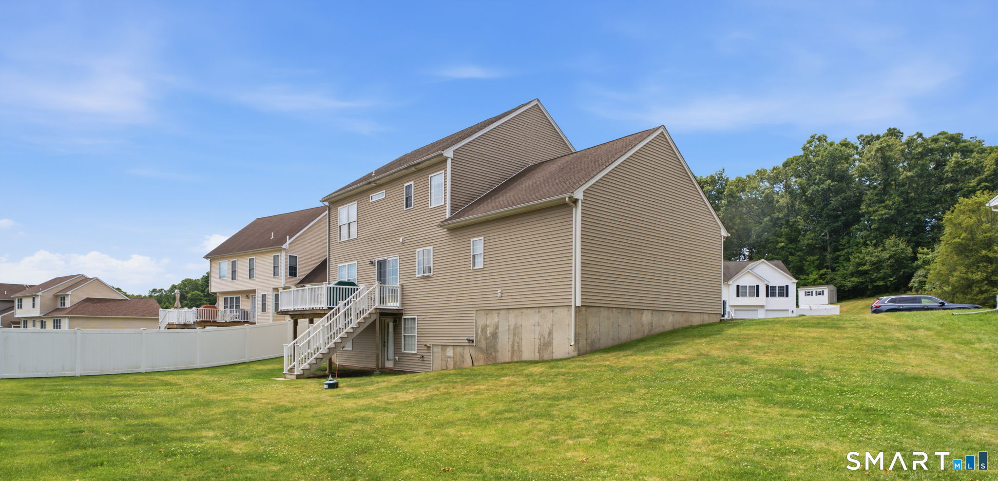 117 Hidden Valley Drive Meriden, CT 06451 - Photo 3 of 6