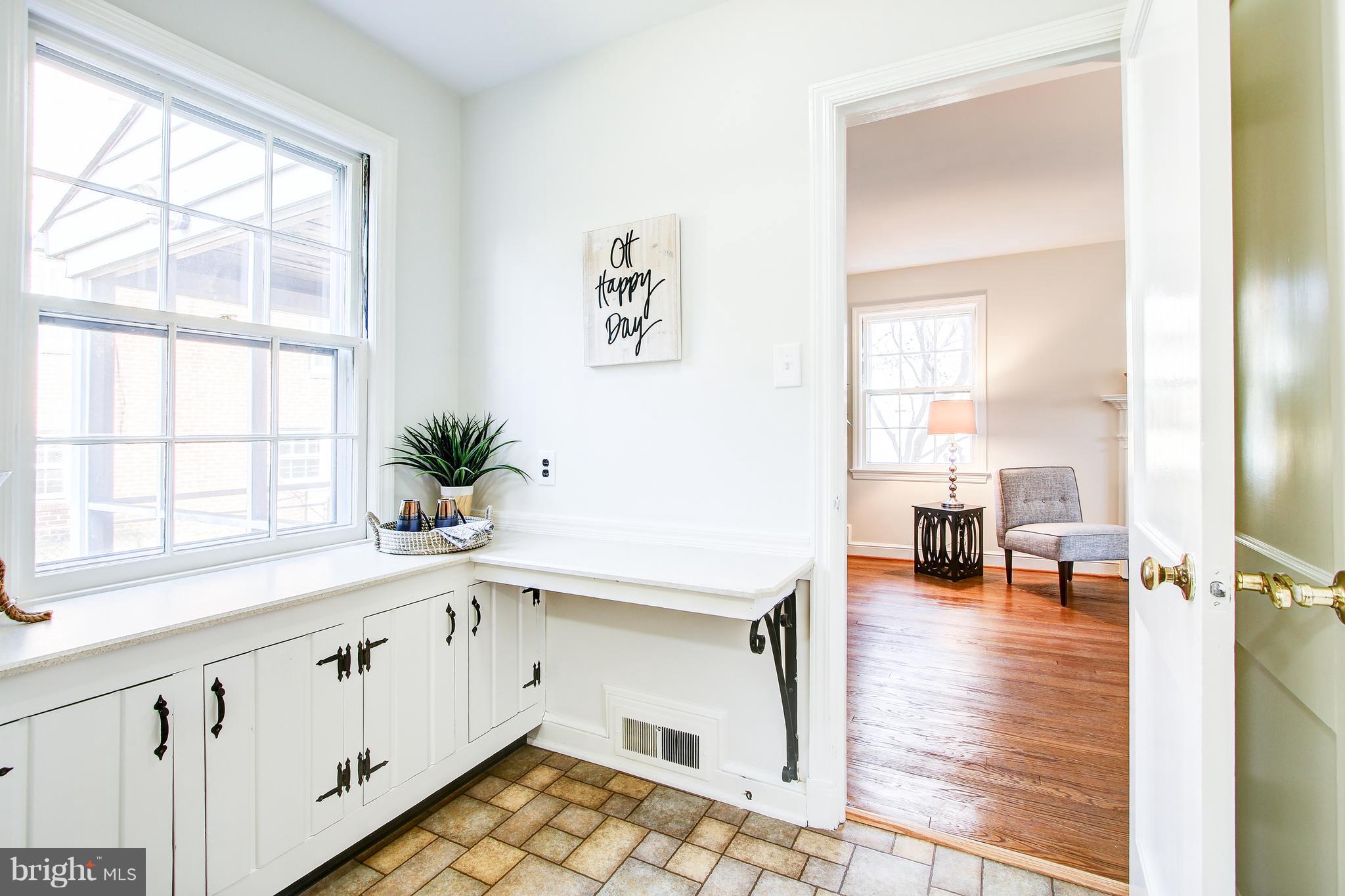 308 East Schuyler Road Silver Spring, MD 20901 - Photo 14 of 33