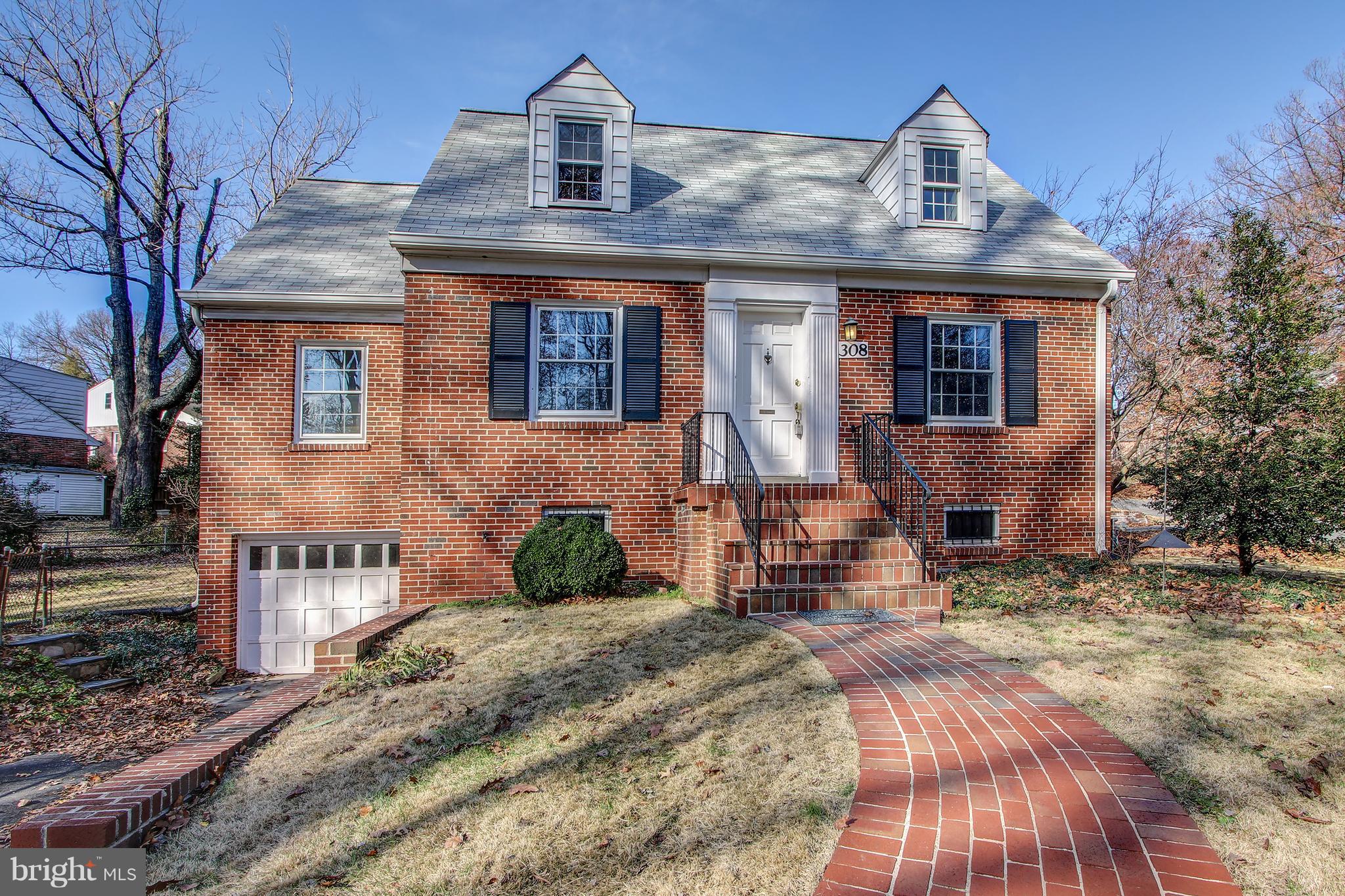 308 East Schuyler Road Silver Spring, MD 20901 - Photo 3 of 33