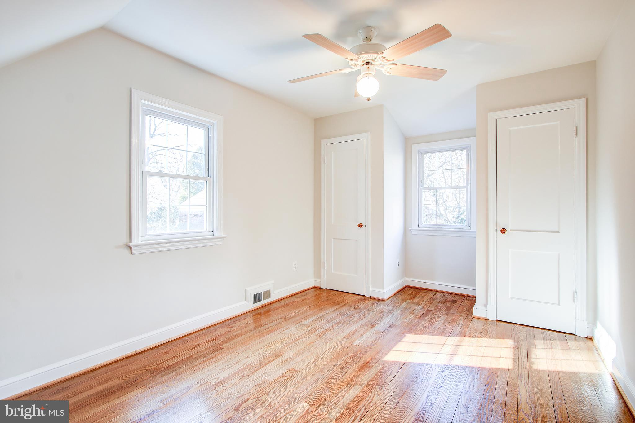 308 East Schuyler Road Silver Spring, MD 20901 - Photo 26 of 33