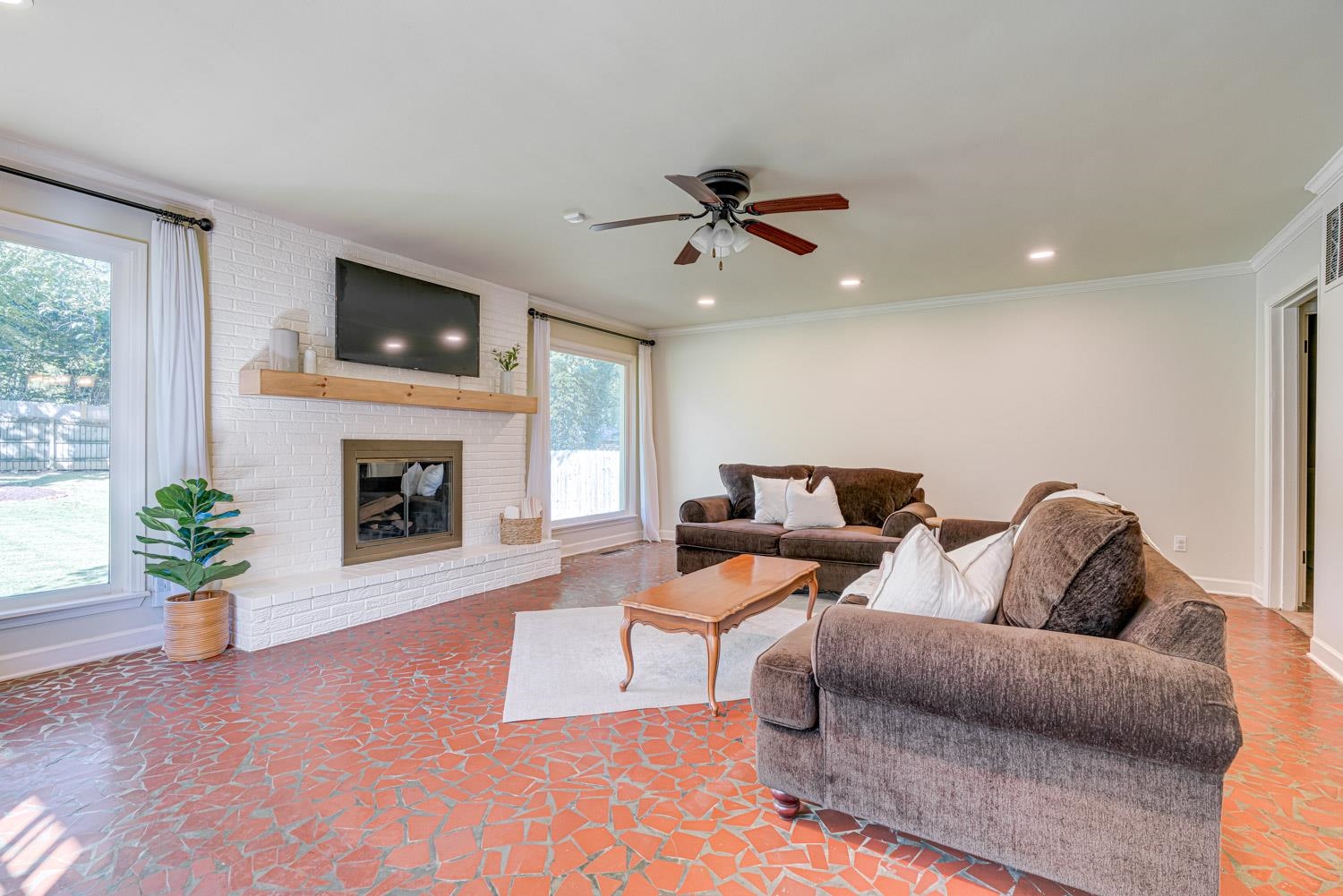 4172 Barfield Road Memphis, TN 38117 - Photo 14 of 18