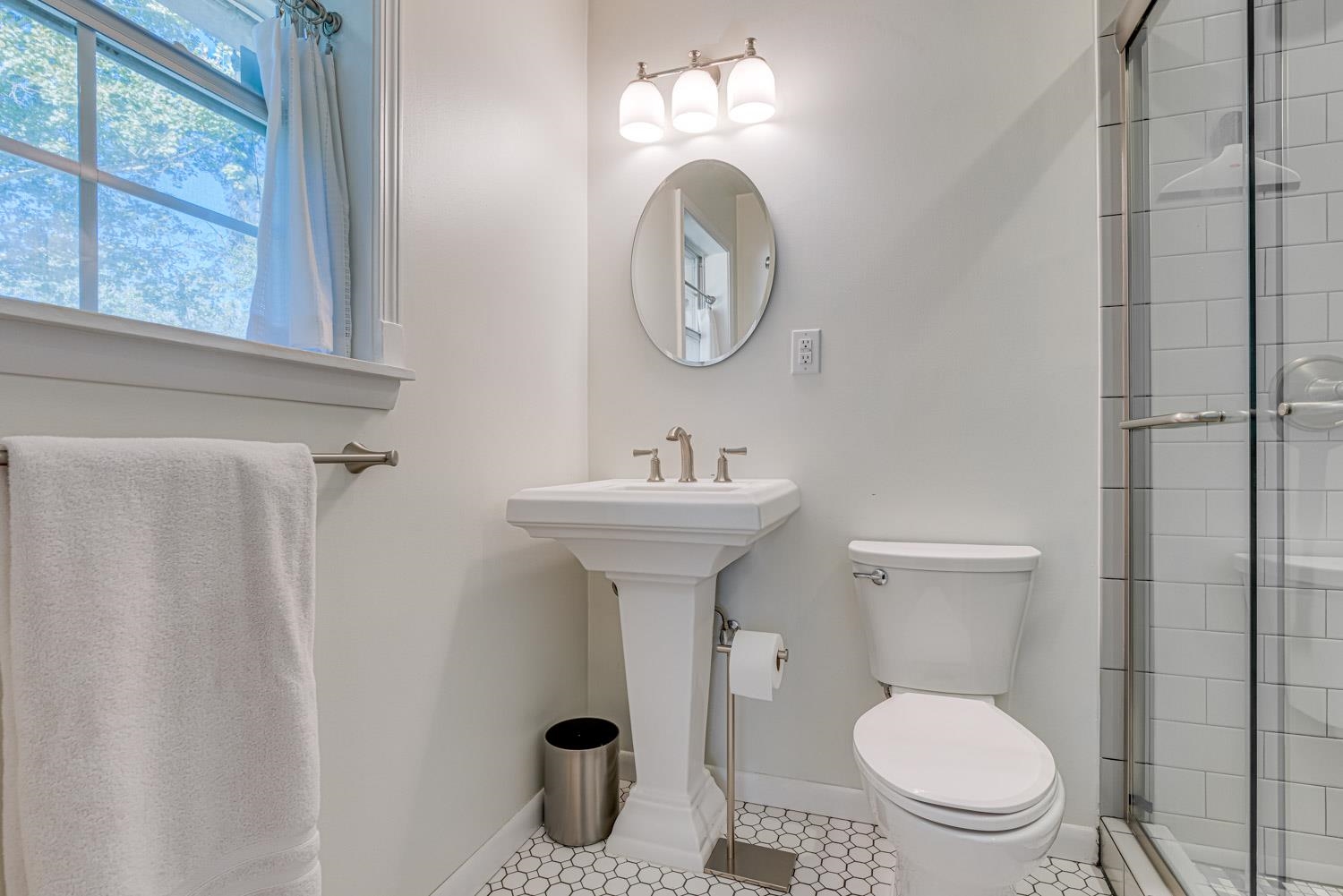 4172 Barfield Road Memphis, TN 38117 - Photo 8 of 18