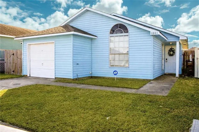 $169,500 | 1801 West Homestead Drive, New Orleans, LA 70114