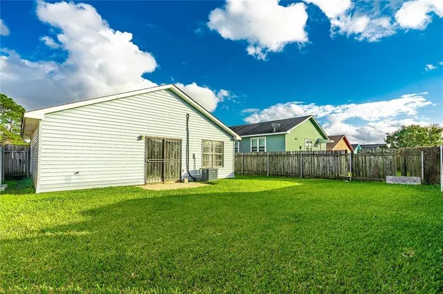 $169,500 | 1801 West Homestead Drive, New Orleans, LA 70114