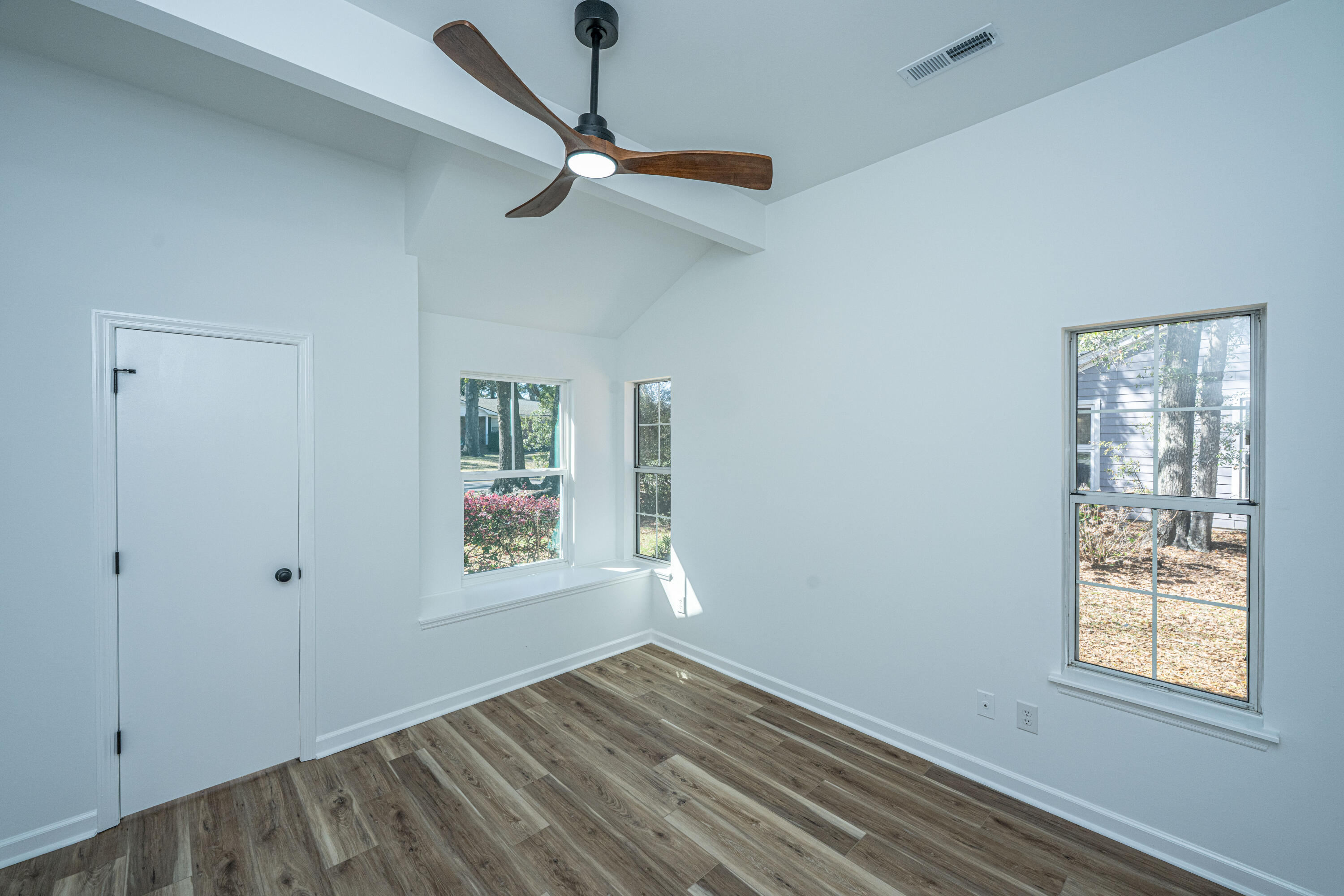 1078 Secessionville Road Charleston, SC 29412 - Photo 17 of 37