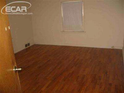 414 Pierson Road Flint, MI 48505 - Photo 2 of 4 20455310-1.JPG