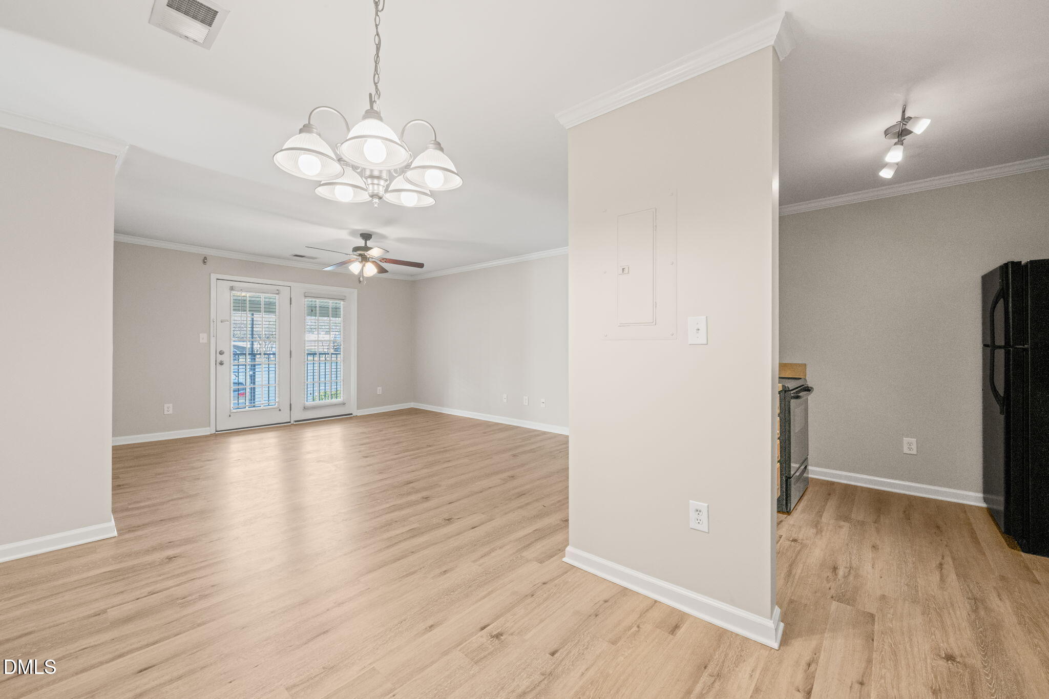 2304 Myron Drive, Unit 202 Raleigh, NC 27607 - Photo 10 of 31 5-web-or-mls-untitled-5