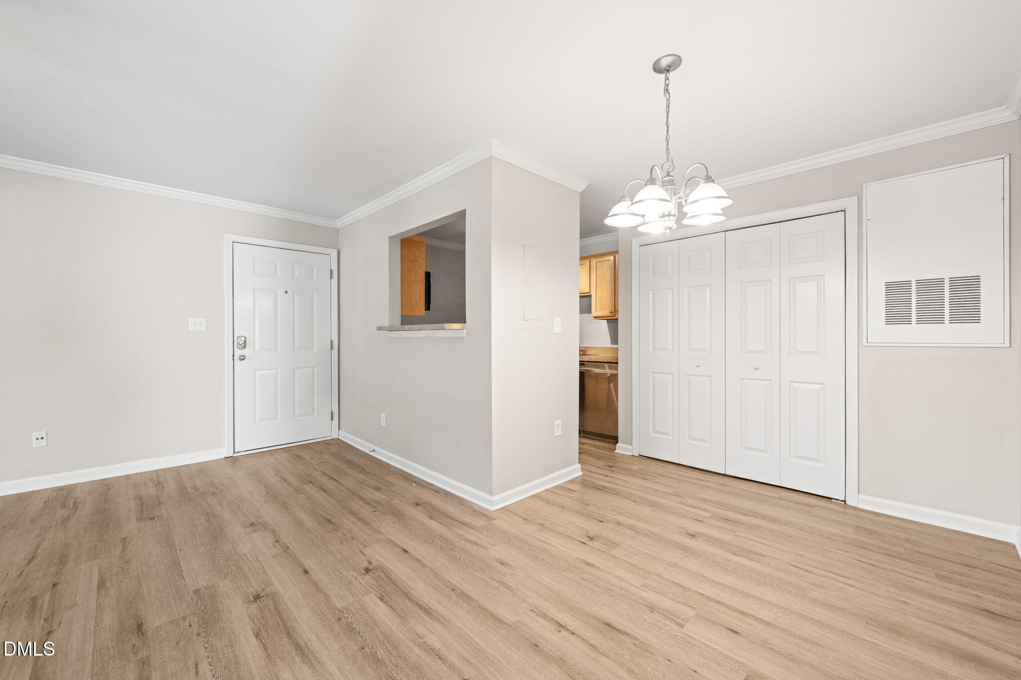 2304 Myron Drive, Unit 202 Raleigh, NC 27607 - Photo 9 of 31 4-web-or-mls-untitled-4