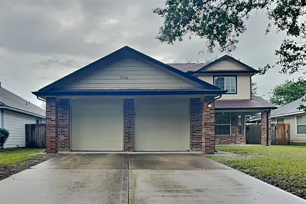 $2,195 | 5706 Straight Way, Houston, TX 77339
