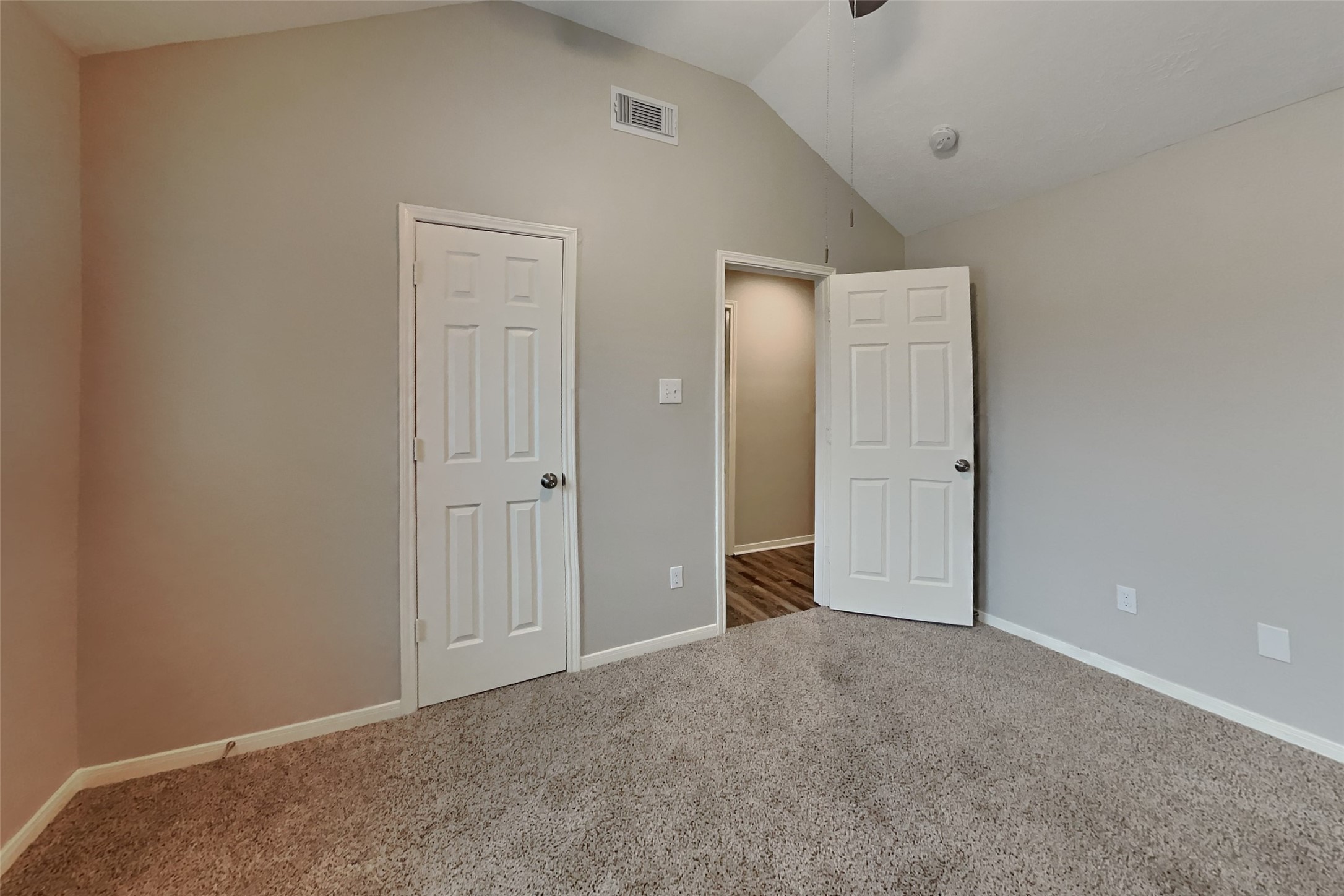 5706 Straight Way Houston, TX 77339 - Photo 14 of 19