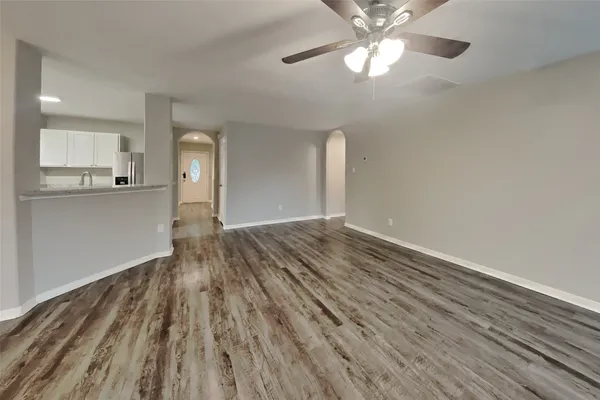 $2,195 | 5706 Straight Way, Houston, TX 77339