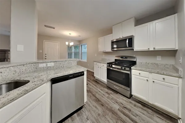 $2,195 | 5706 Straight Way, Houston, TX 77339