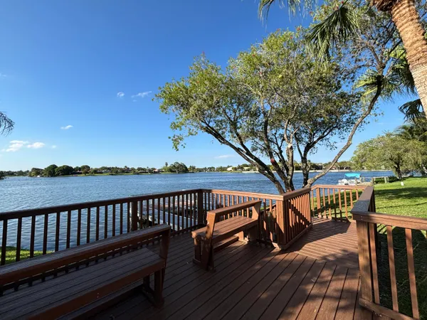 $3,500 | 1760 Shoreside Circle, Wellington, FL 33414