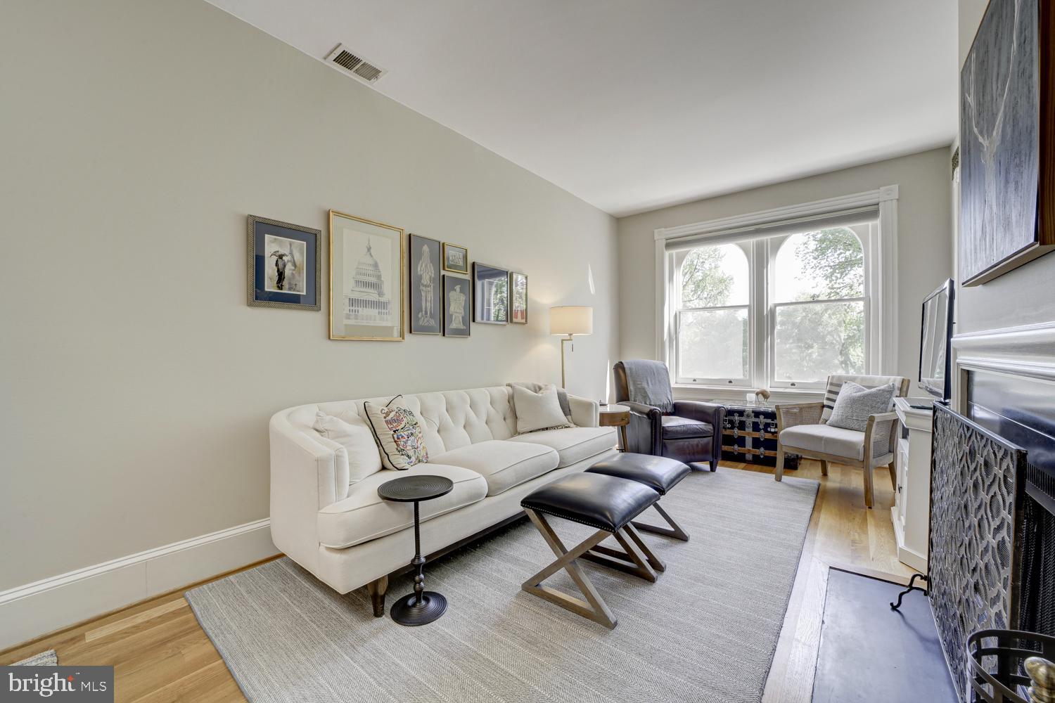 308 East Capitol Street Northeast, Unit 8 Washington, DC 20003 - Photo 11 of 28
