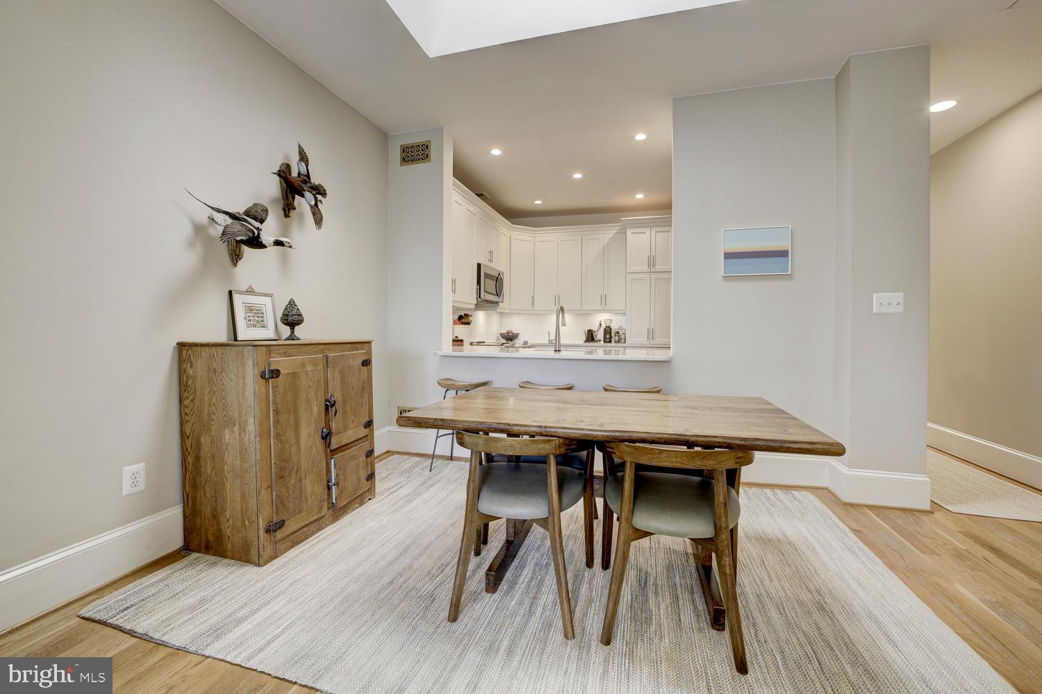 308 East Capitol Street Northeast, Unit 8 Washington, DC 20003 - Photo 9 of 28