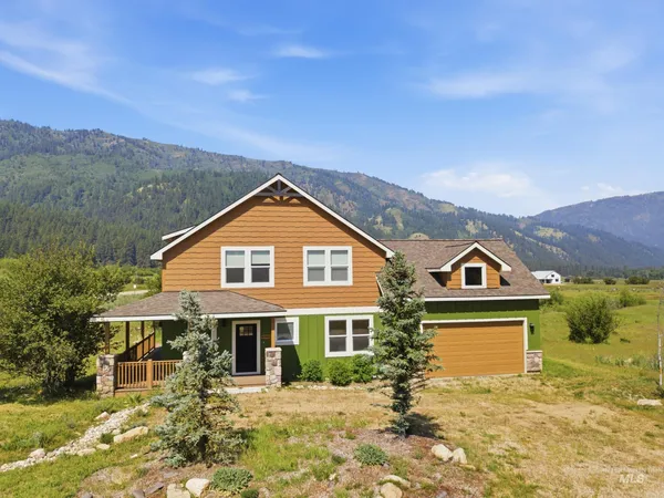 $598,700 | 19 Southfork Lane, Garden Valley, ID 83622