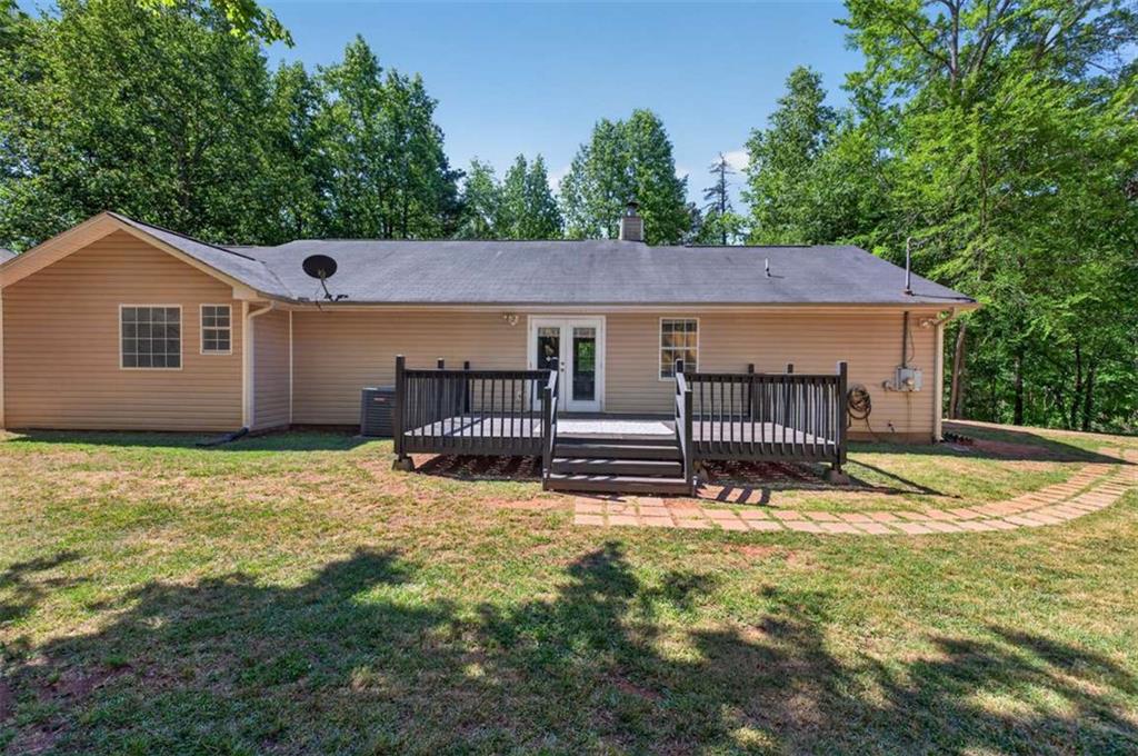 386 Ridgewood Drive Pendergrass, GA 30567 - Photo 38 of 50 a view of a house with backyard