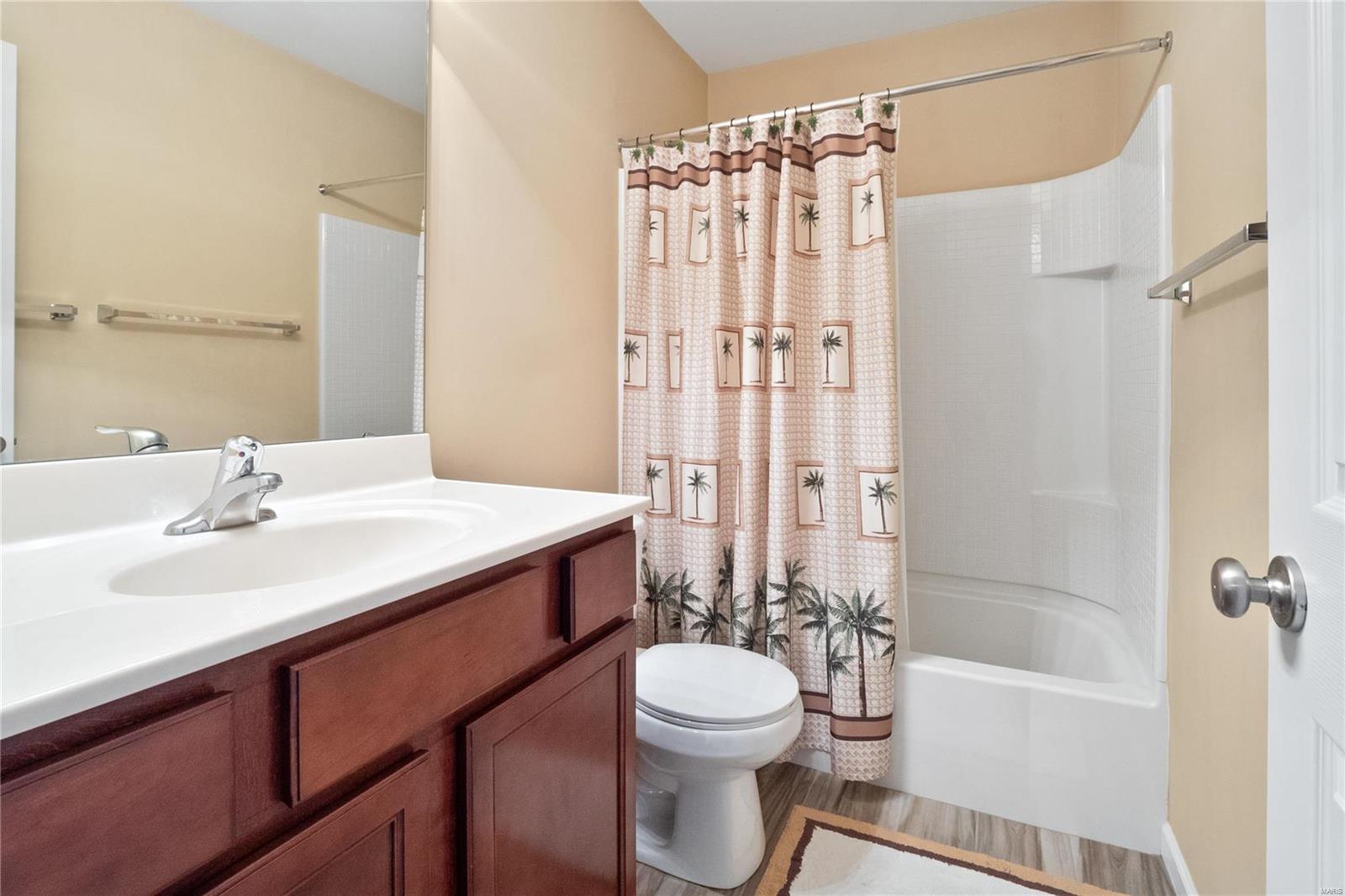 462 Oak Stand Path Chesterfield, MO 63005 - Photo 35 of 63 Gallery Image 35