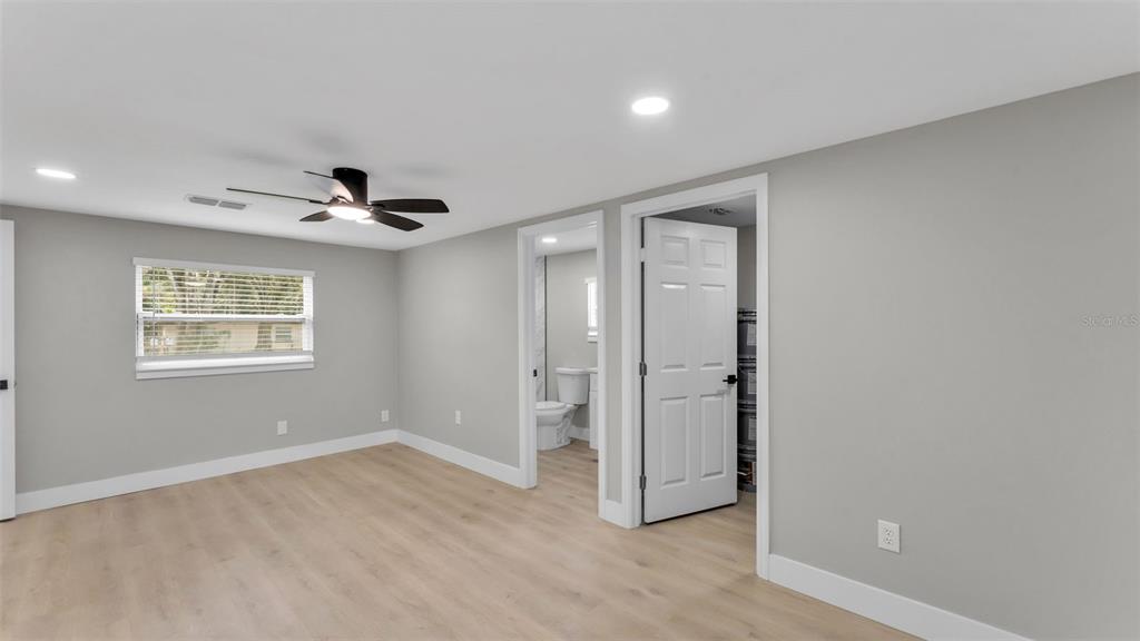 2211 Azalea Court Lakeland, FL 33815 - Photo 11 of 22 a view of an empty room