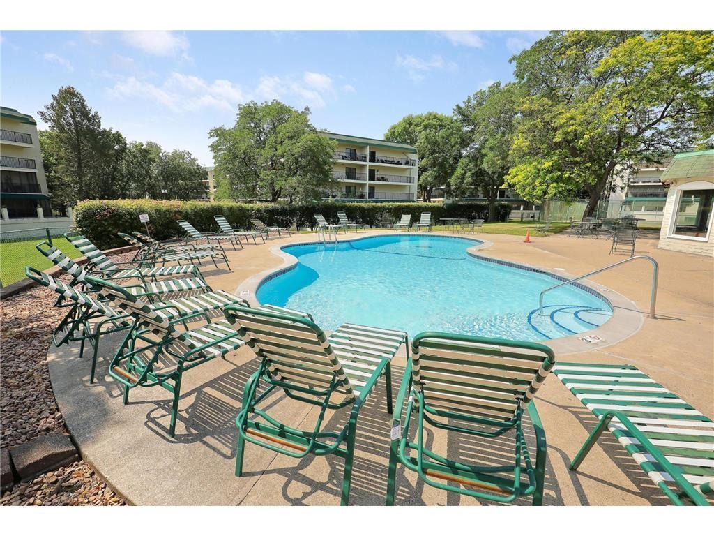 10411 Cedar Lake Road, Unit 213 Minnetonka, MN 55305 - Photo 27 of 41