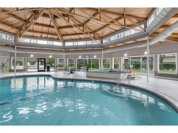 $135,000 | 10411 Cedar Lake Road, Unit 213, Minnetonka, MN 55305