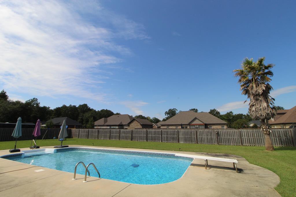 106 Pageland Road Dothan, AL 36305 - Photo 22 of 25 Swimming Pool