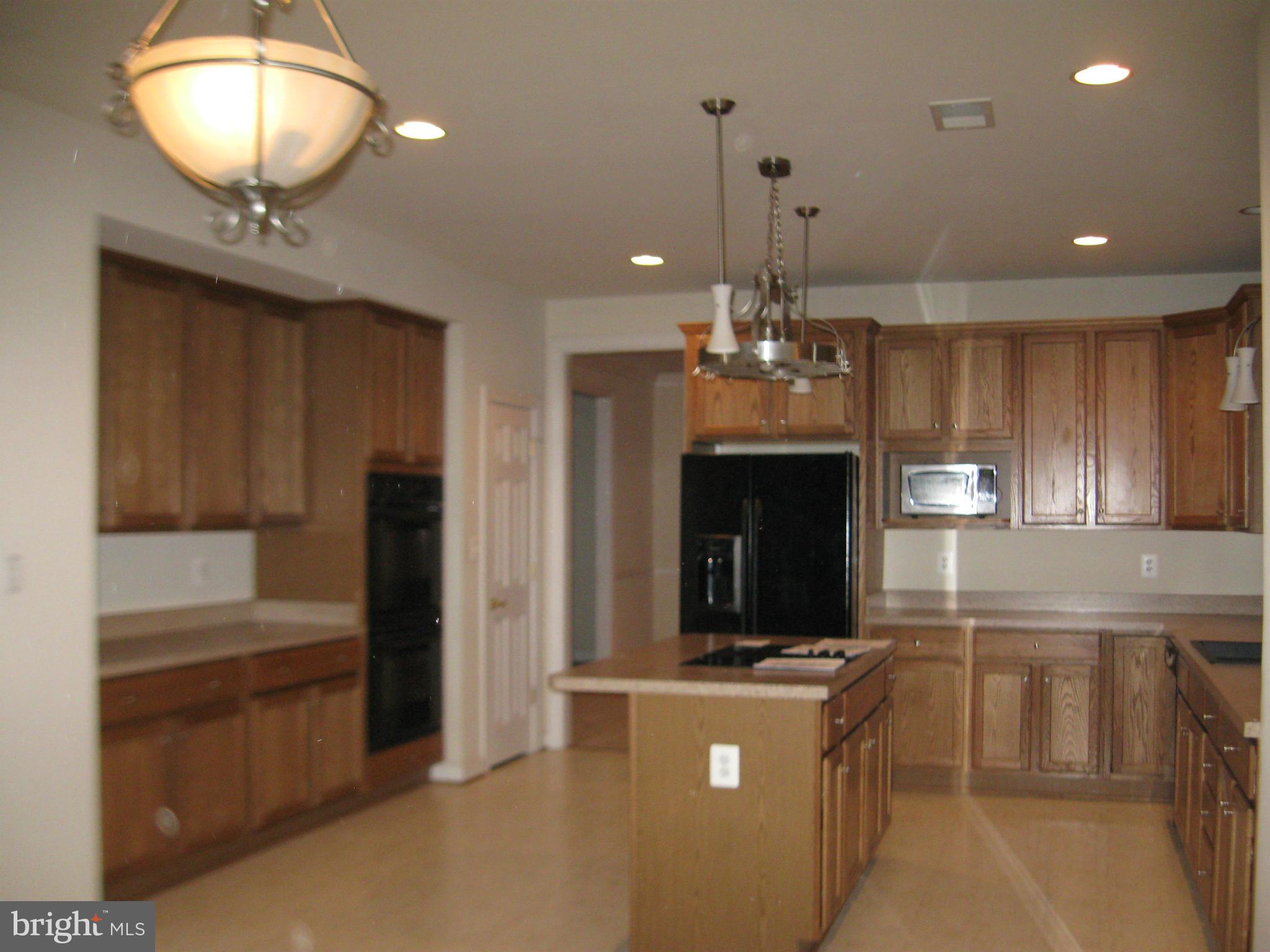 2663 Evergreen Road Odenton, MD 21054 - Photo 9 of 14 Kitchen