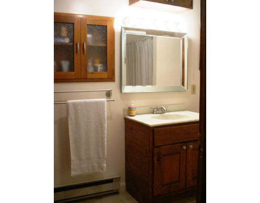 4 Hill Road Grafton, MA 01536 - Photo 15 of 29 Gallery Image 15