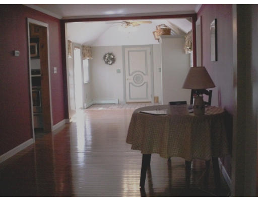 4 Hill Road Grafton, MA 01536 - Photo 17 of 29 Gallery Image 17