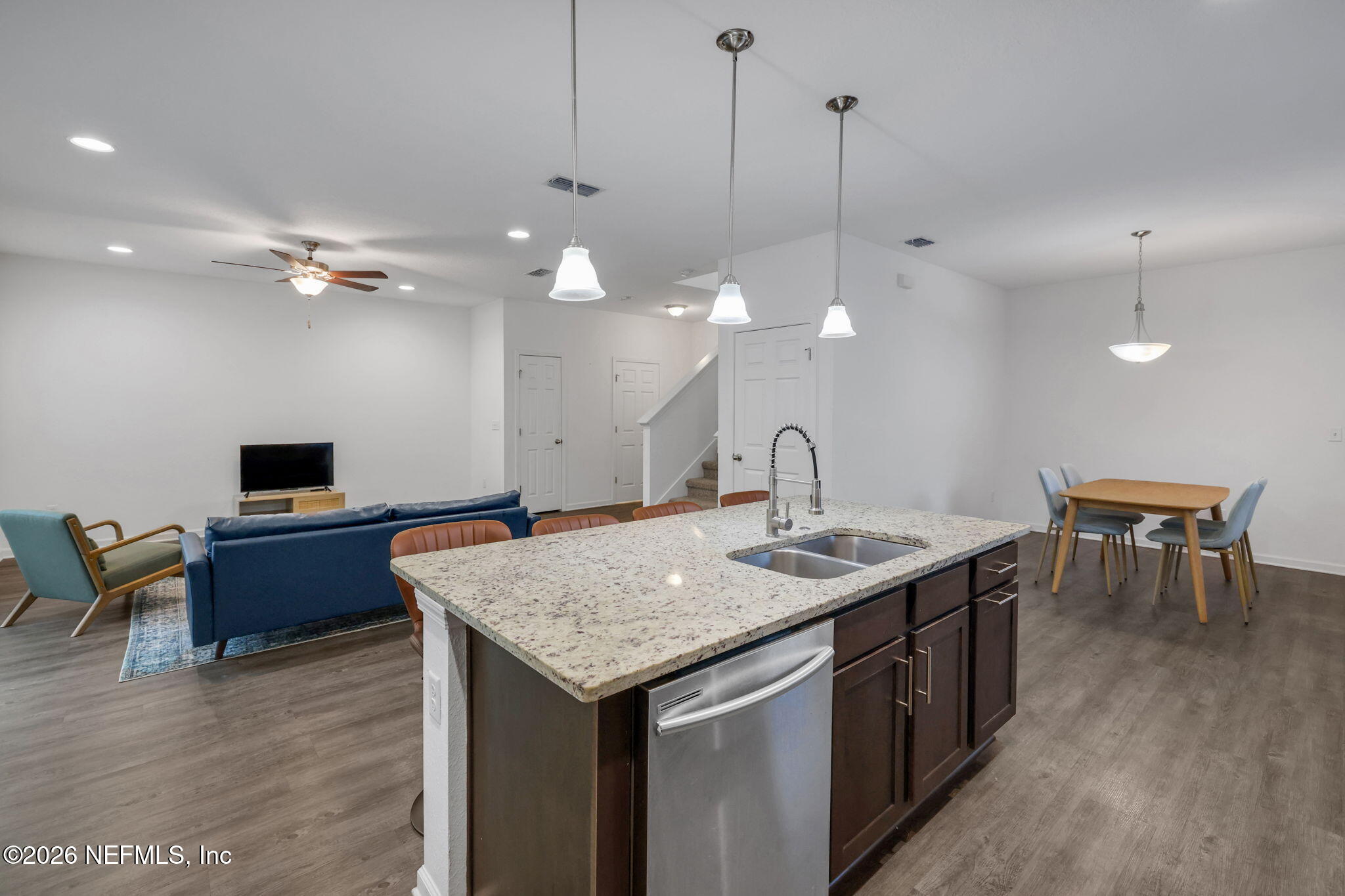 1654 Bermuda Road Jacksonville, FL 32224 - Photo 5 of 16 Kitchen/Dining